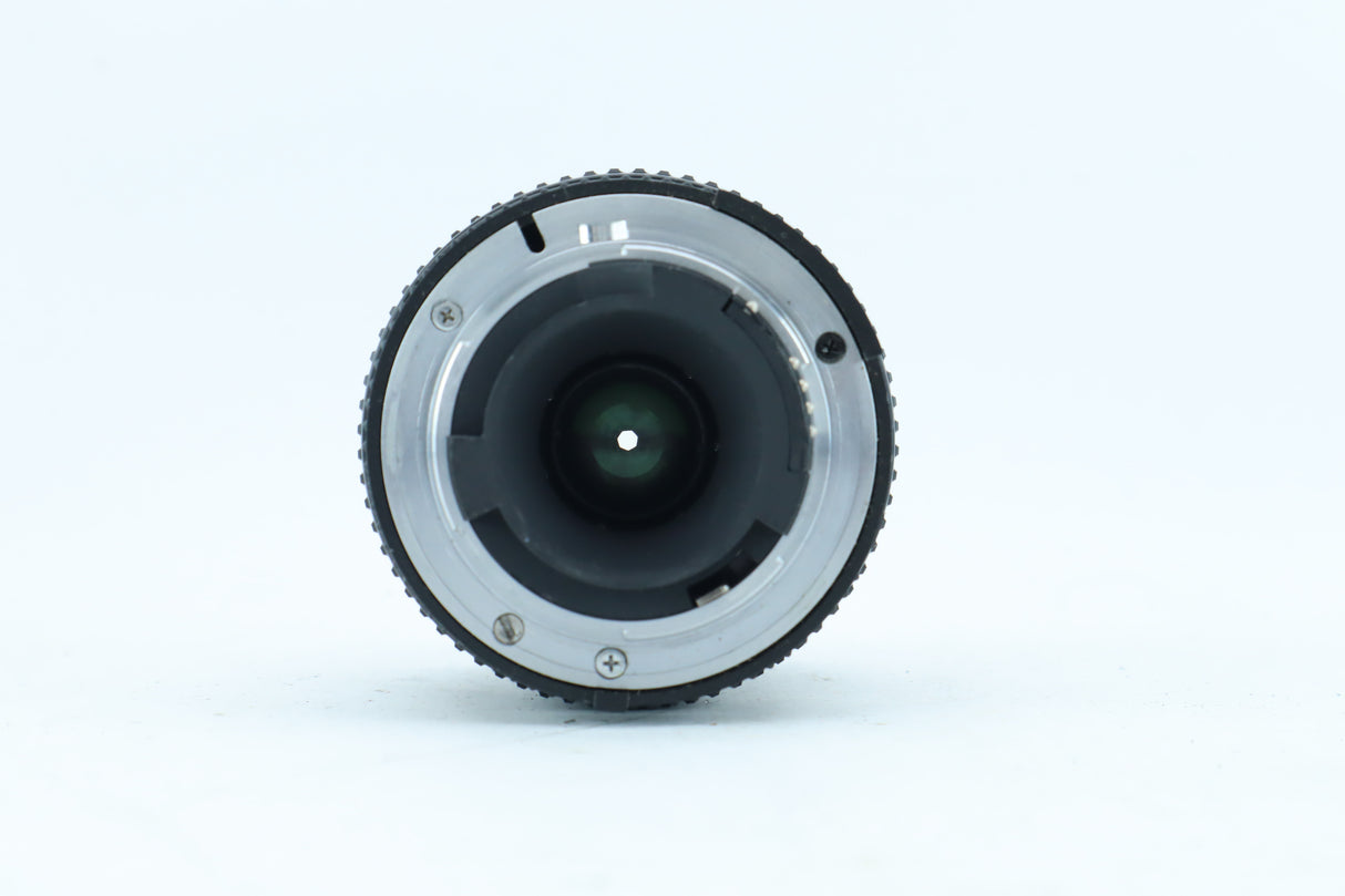 Nikon AF Nikkor 35-70mm f/3.3-4.5