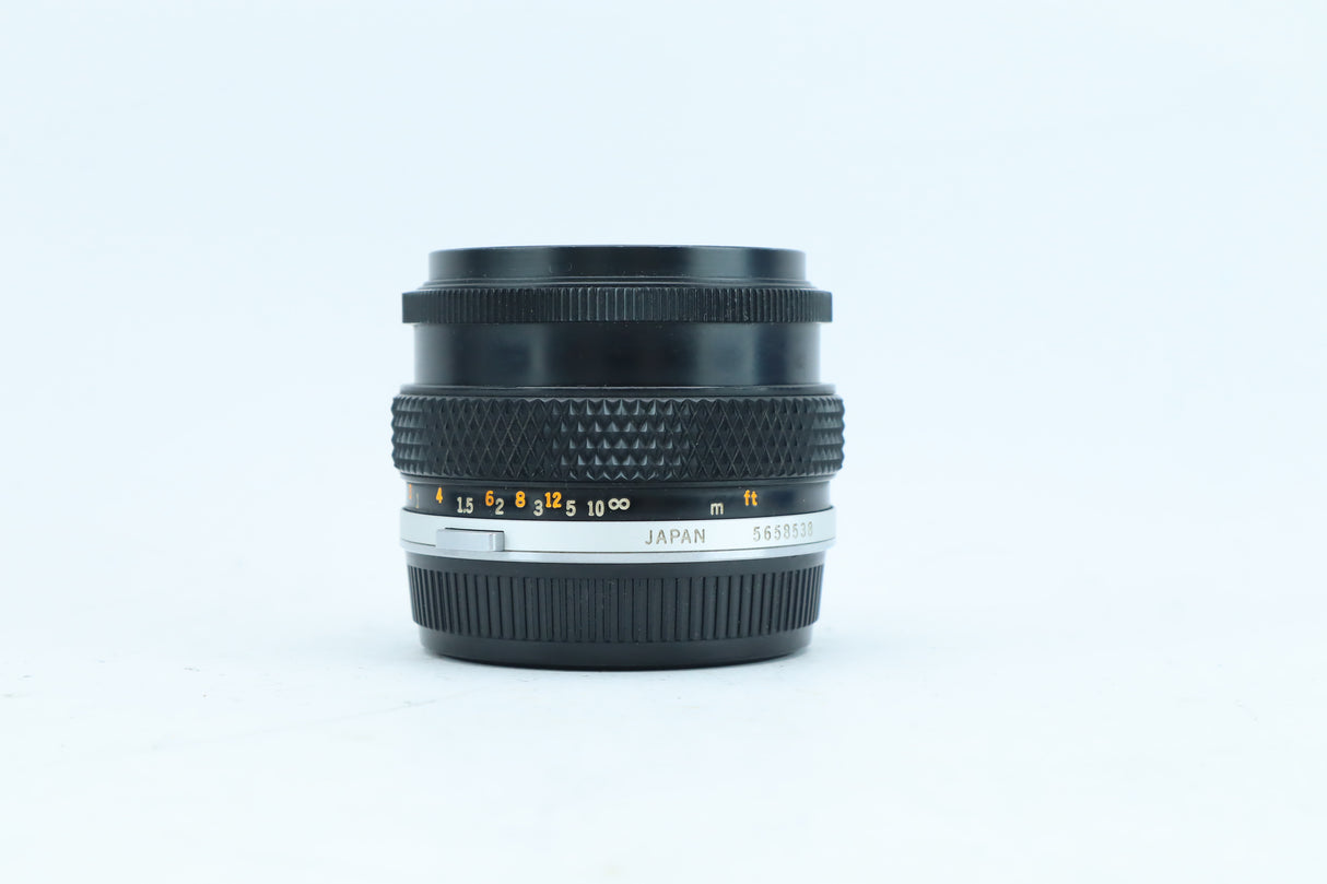 Olympus OM-System Zuiko Auto-S 50mm f/1.8 | S/N: 5658538