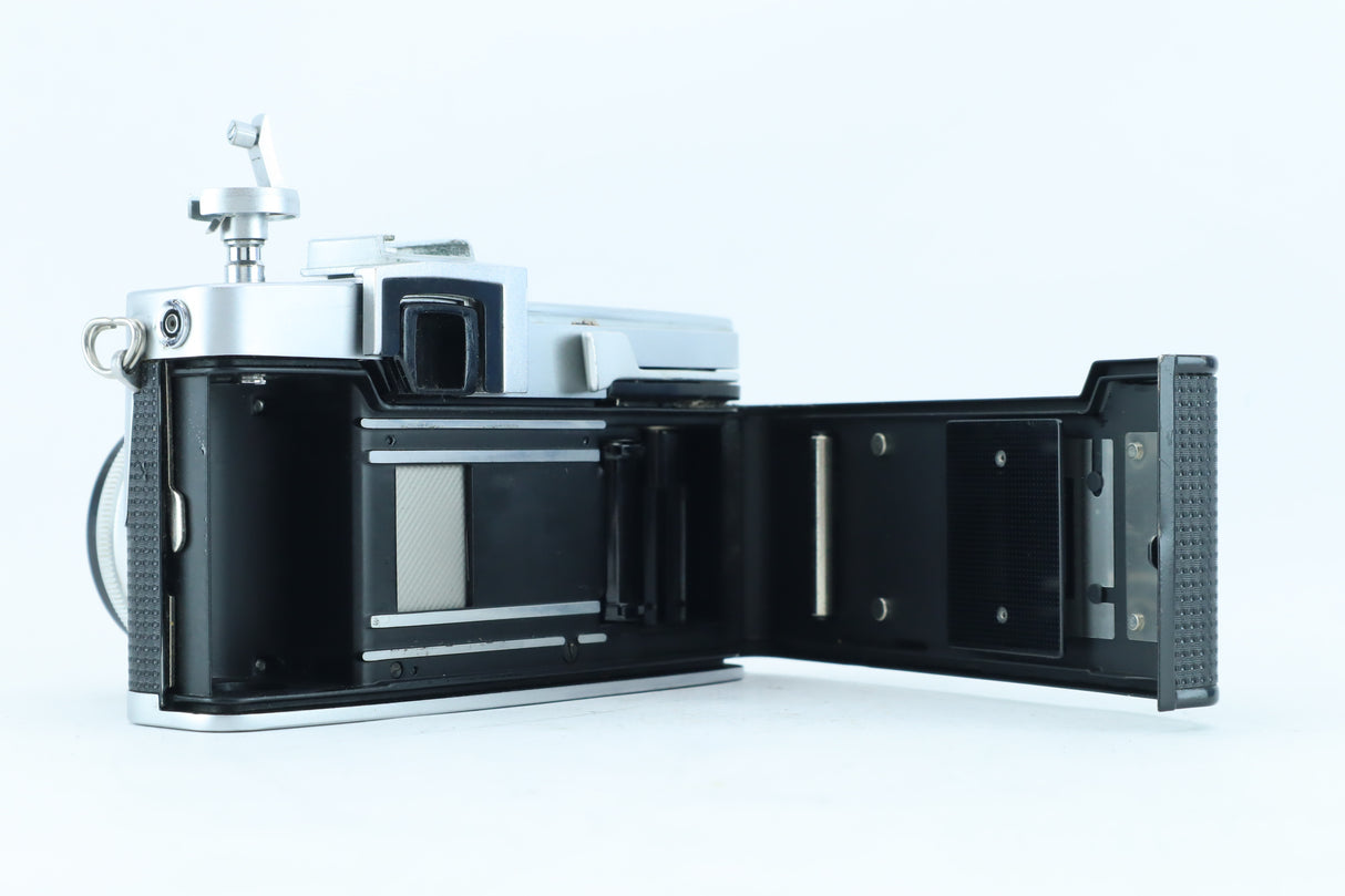 Olympus Pen F | S/N: 129394