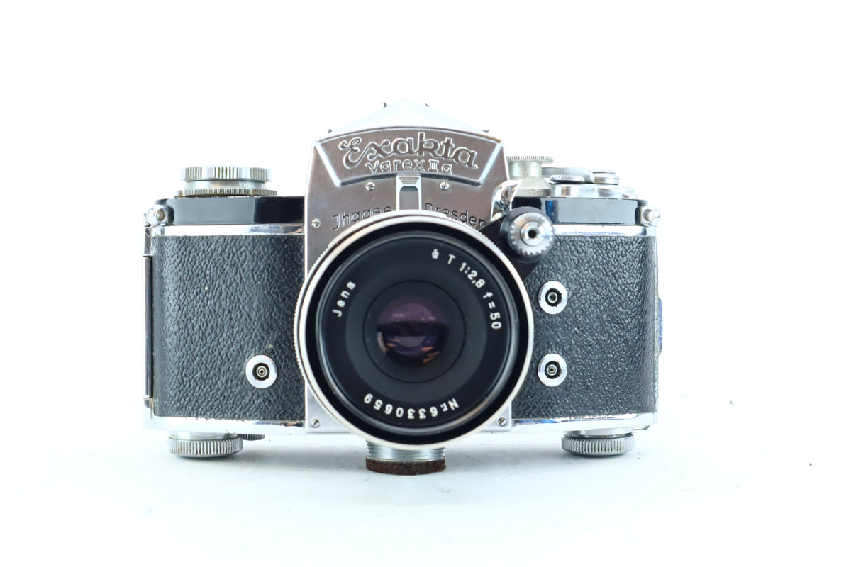 Exakta Varex IIa 35mm SLR Kit with Aus Jena 50mm f/2.8