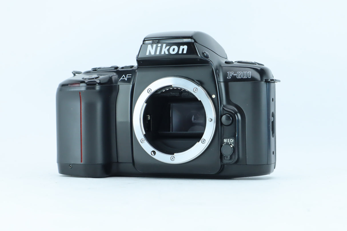 Nikon F-601 Body | S/N: 2074967
