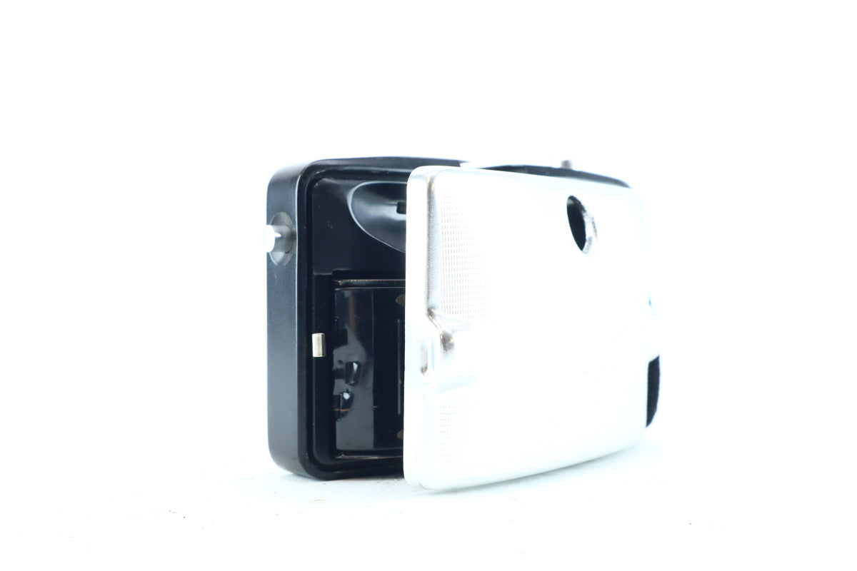 Penti II 35mm Half-Frame Compact