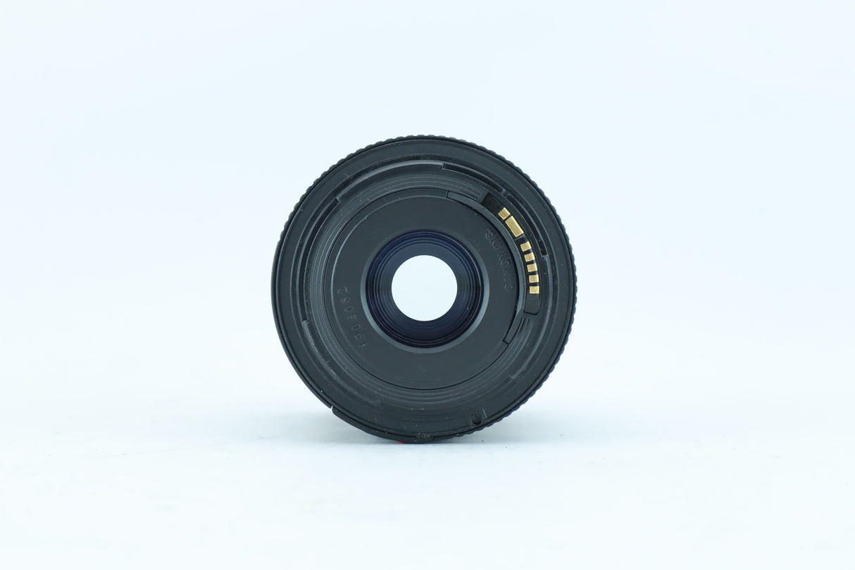 Canon EF 28-80mm f/3.5-5.6 | S/N: 1904082