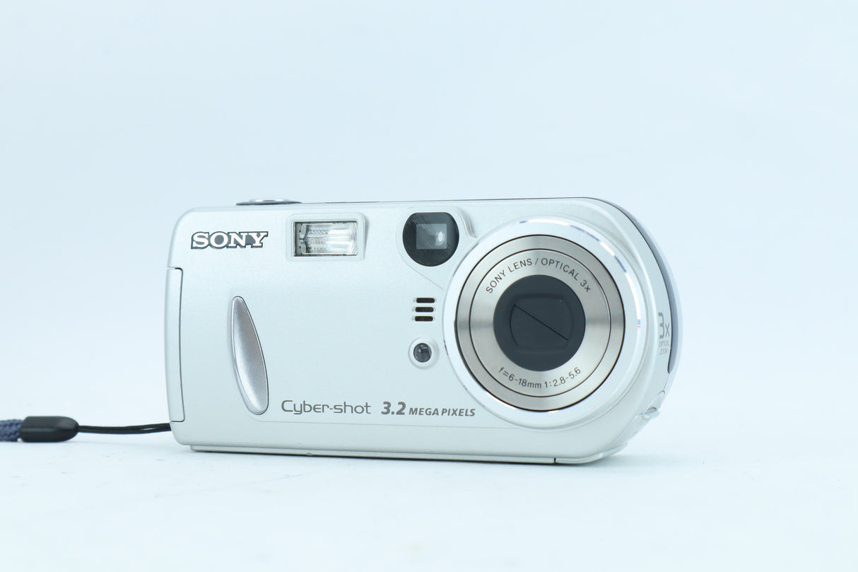 Sony Cyber-shot DSC-P72 | S/N: 771500
