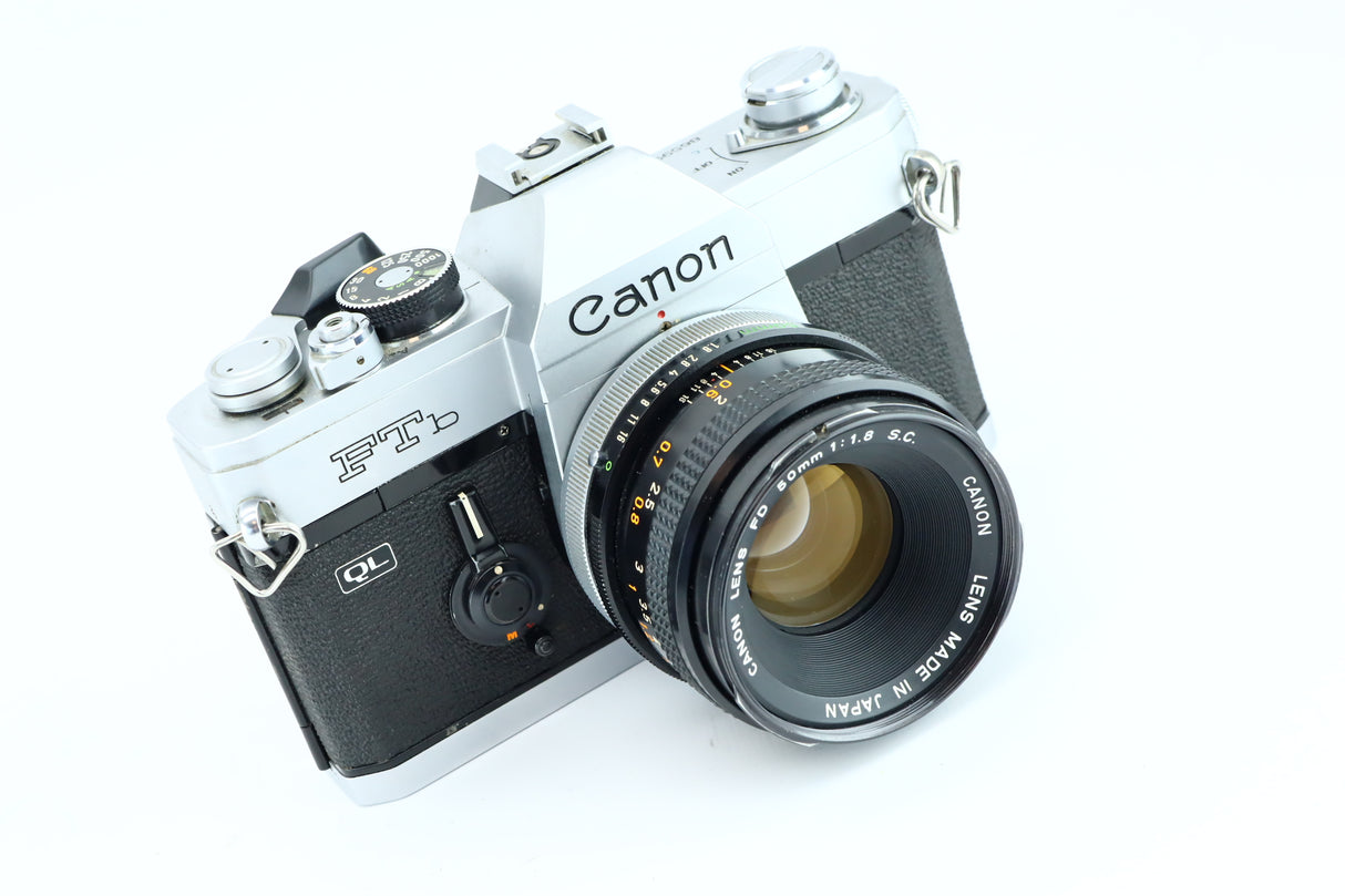 Canon FTb + Canon FD 50mm 1,8