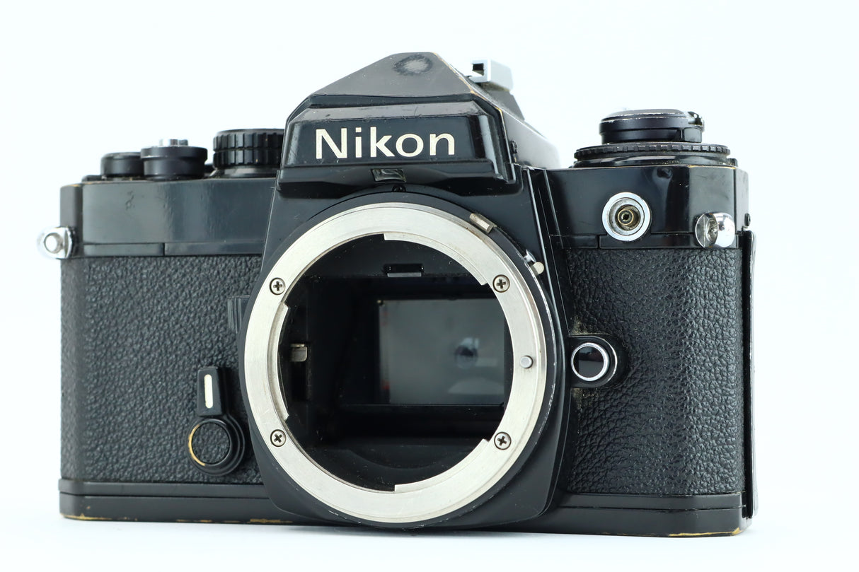 Nikon FE