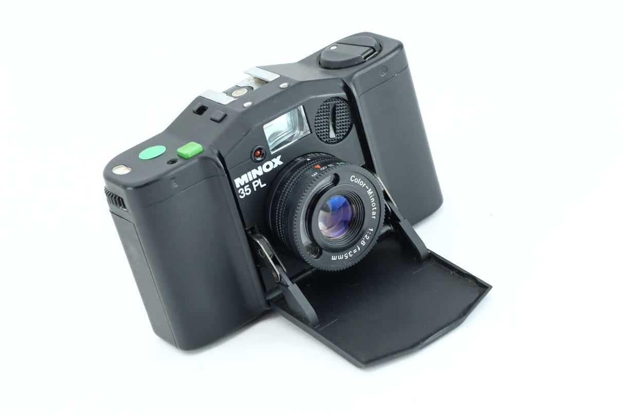 مينوكس 35PL 35 ملم 2,8