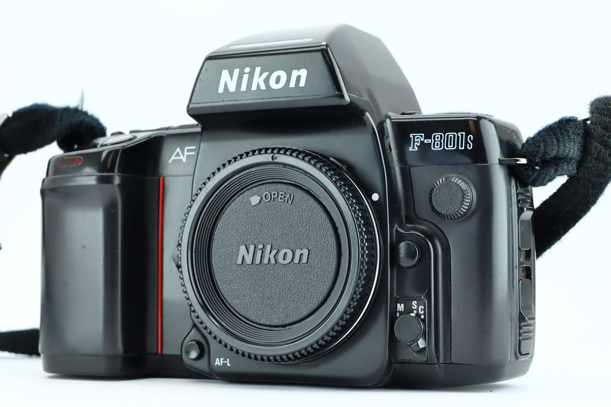 Nikon AF F-801S