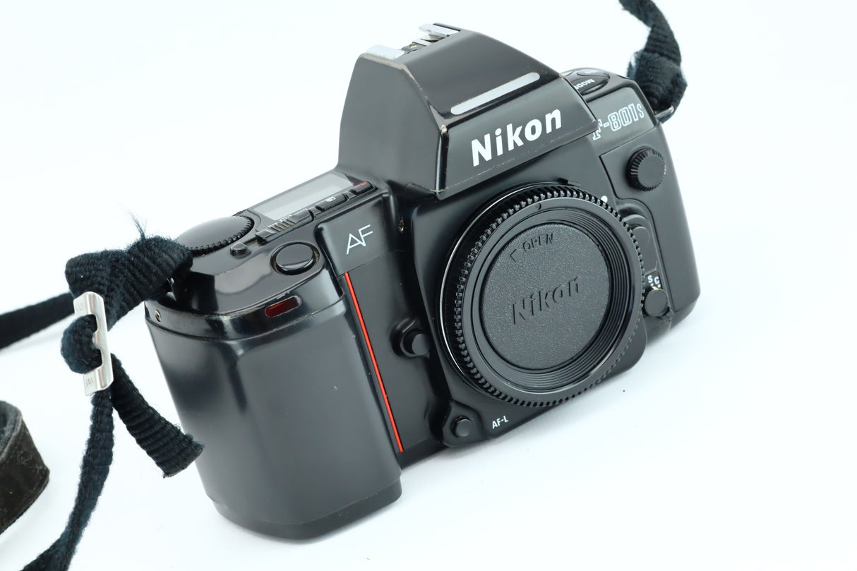 Nikon AF F-801S