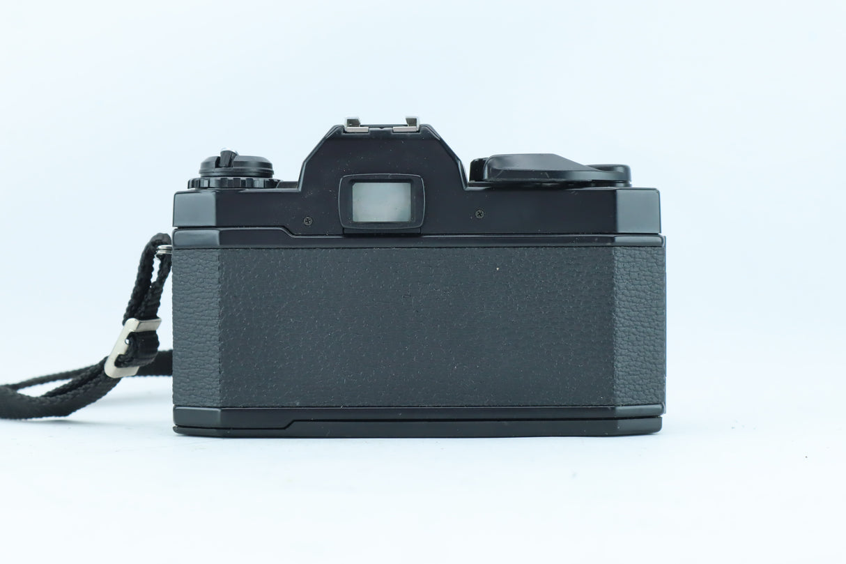 Ricoh KR-5 Super II with Rikenon P 35-70mm f/3.4-4.5