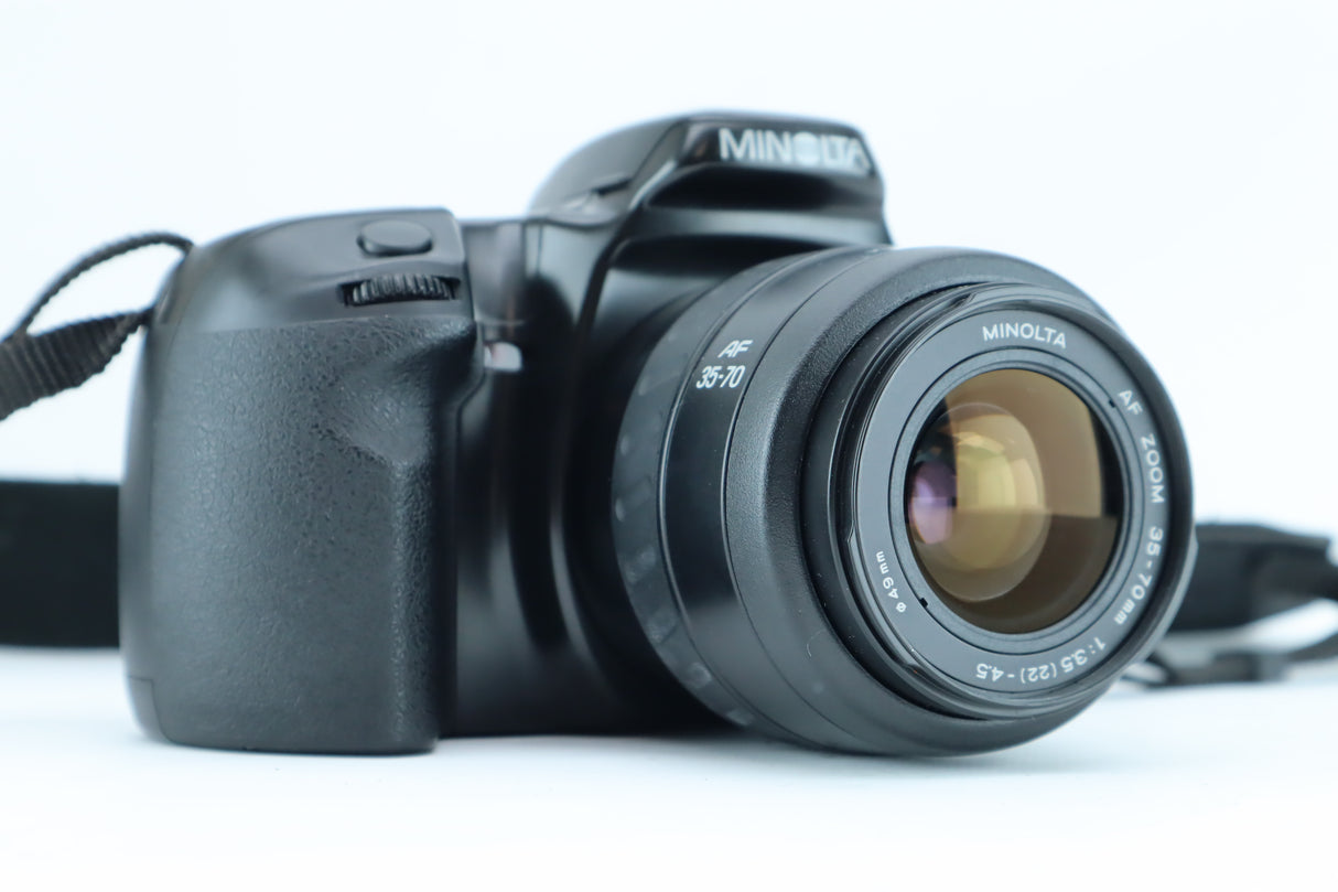 Minolta Dynax 500si with Minolta AF zoom 35-70mm 1:3.5-4.5 lens