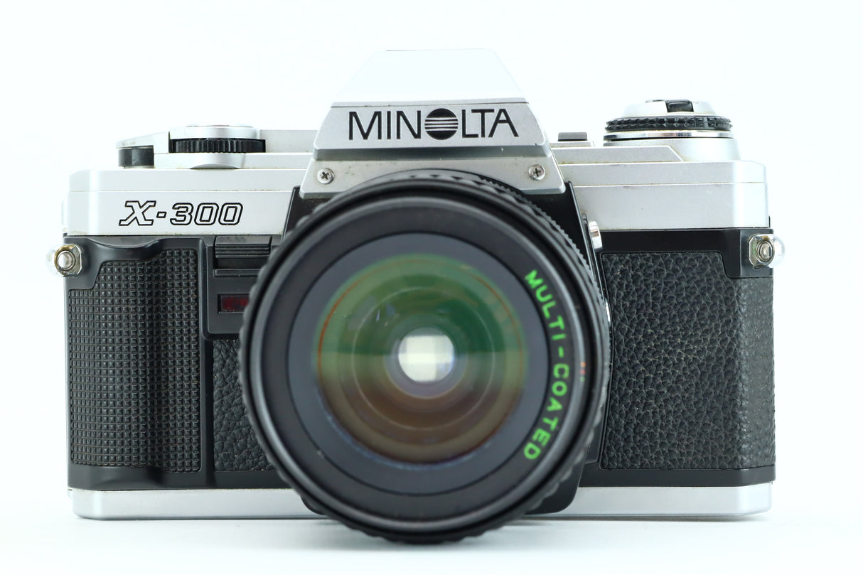 Minolta X-300 + Multistrato 28mm 2,8