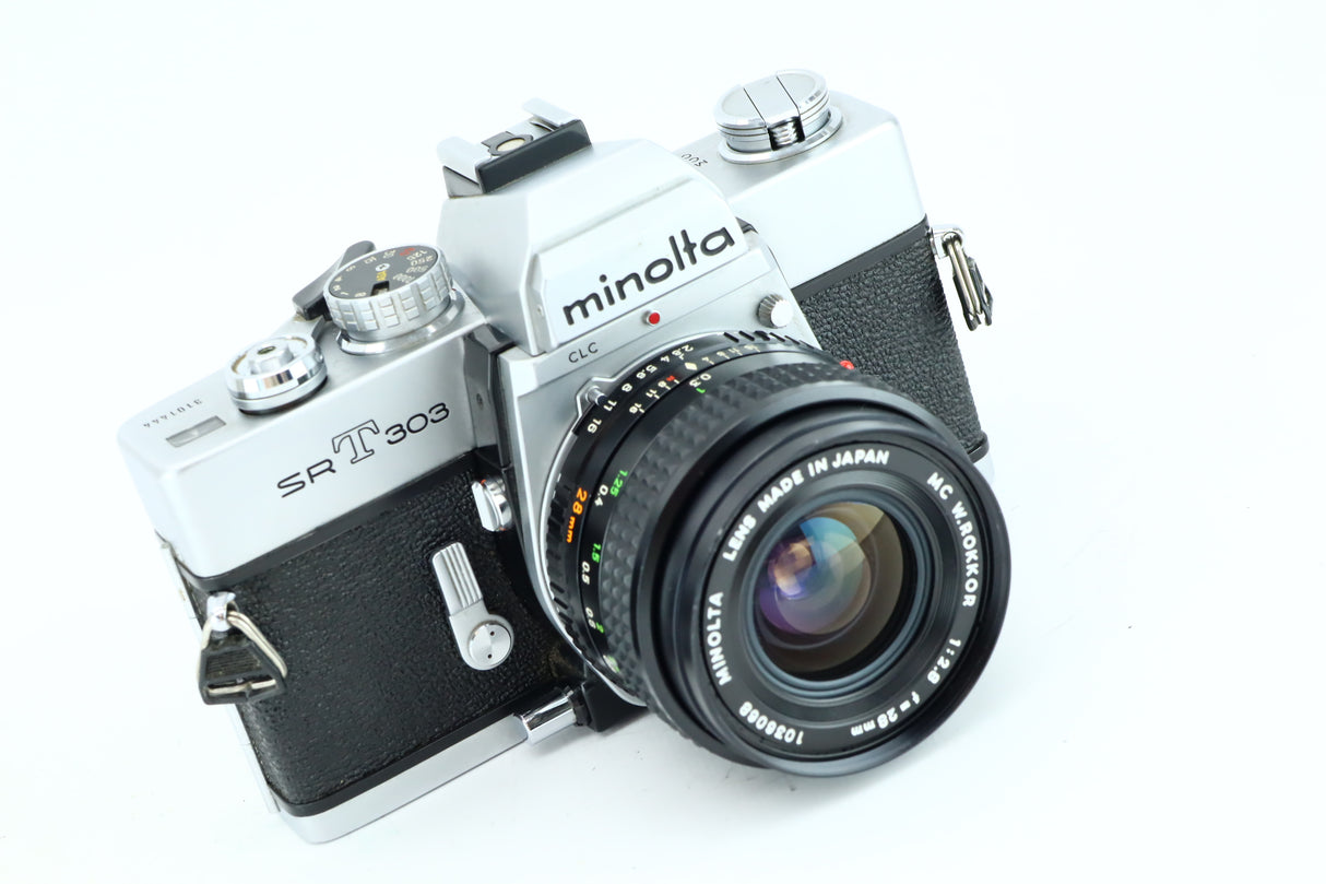 Minolta SRT303 + MC W.ROKKOR 28mm 2,8