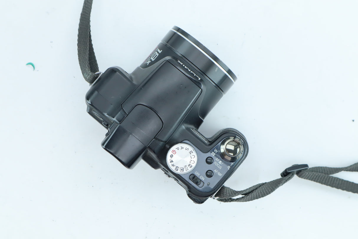 Panasonic Lumix DMC-FZ28