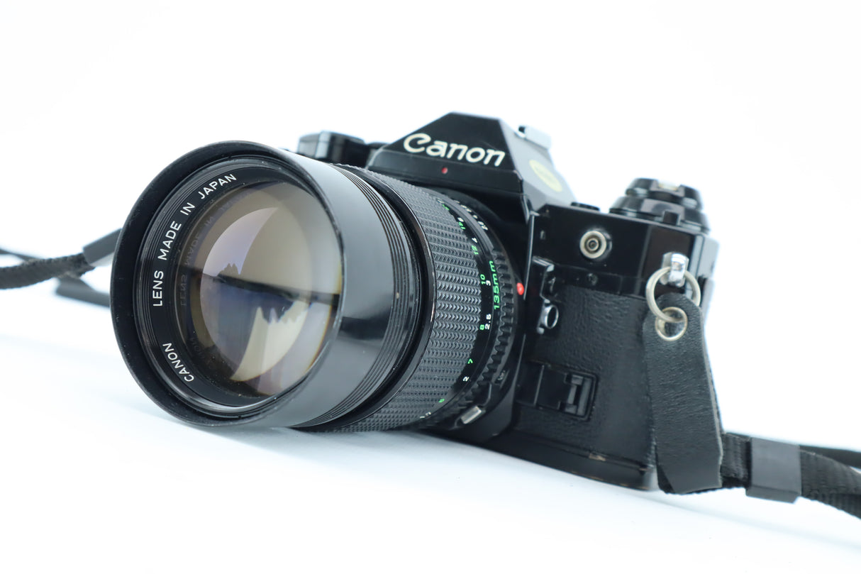 Canon AE-1 Program with Canon lens FD 135mm 2,8