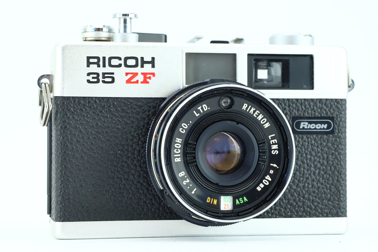 Ricoh 35ZF+40mm 2,8