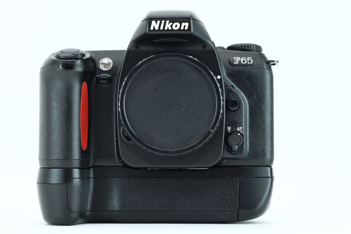 Nikon F65