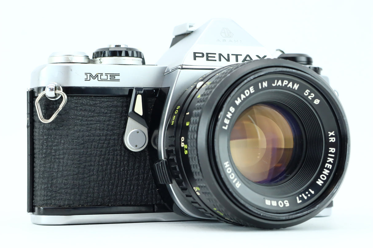 Pentax ME + Ricoh 50mm 1,7