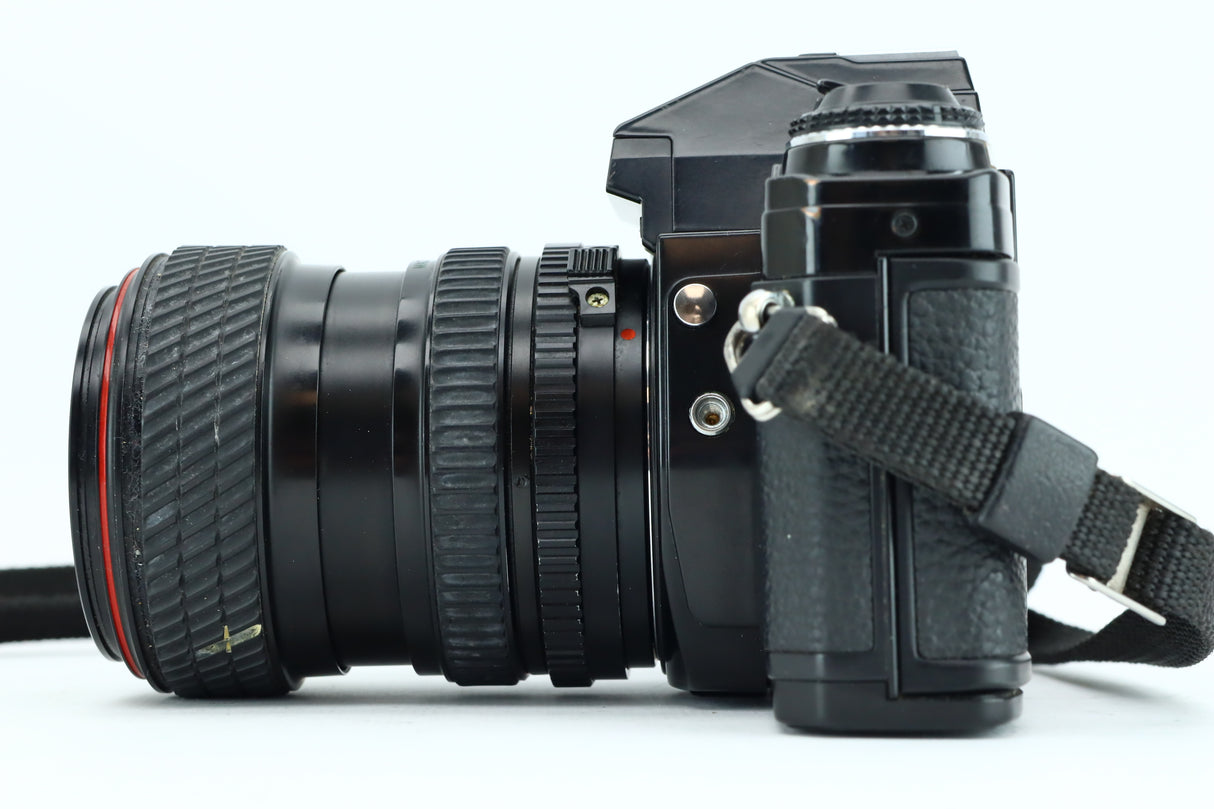 Minolta X-300 + Tokin 28-70mm 3,5-4,5