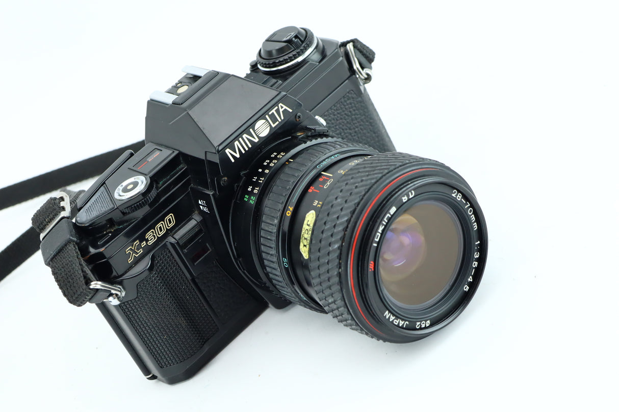 Minolta X-300 + Tokin 28-70mm 3,5-4,5
