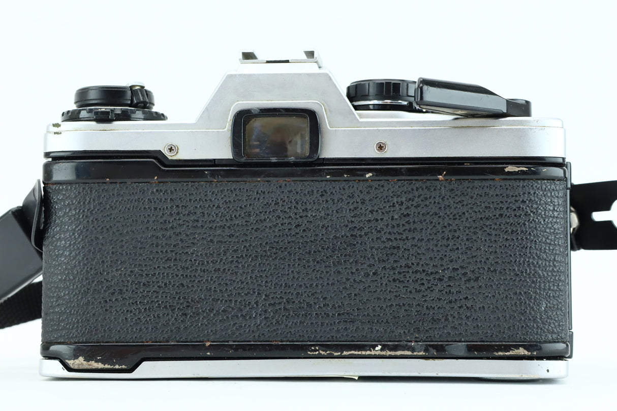 Olympus OM10 + OM-SYSTEM 50mm 1,8