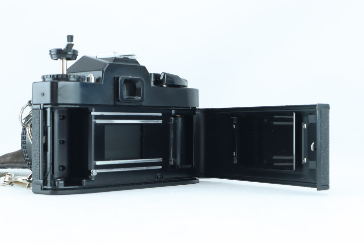 Ricoh KR-5 35mm SLR Kit with Riconar 55mm f/2.2