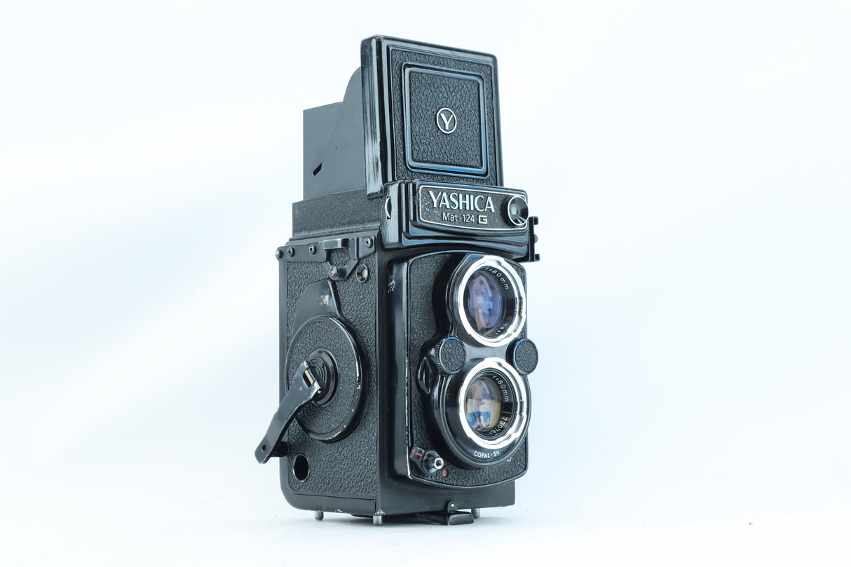 Yashica Mat 124 Medium Format TLR