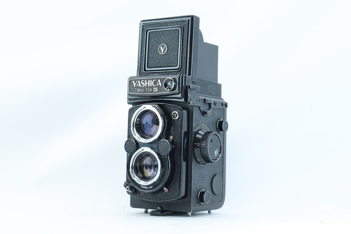 Yashica Mat 124 Medium Format TLR