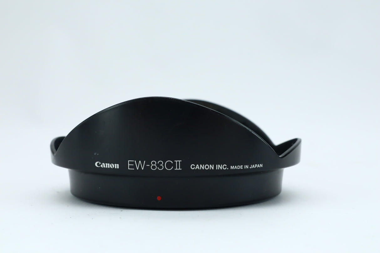 Canon EF 17–35mm f/2.8L USM – Ultra-Wide Zoom Lens