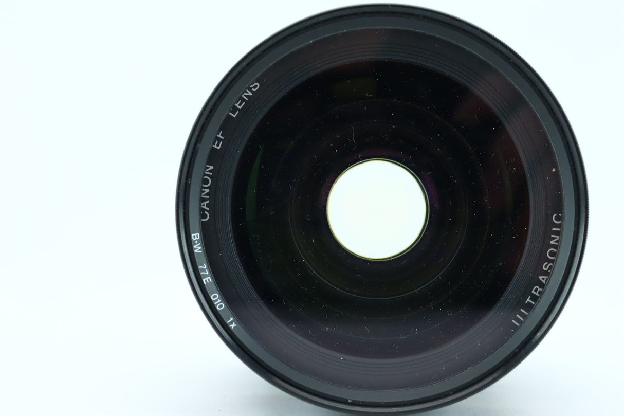 Canon EF 28–70mm f/2.8L USM – Standard Zoom Lens