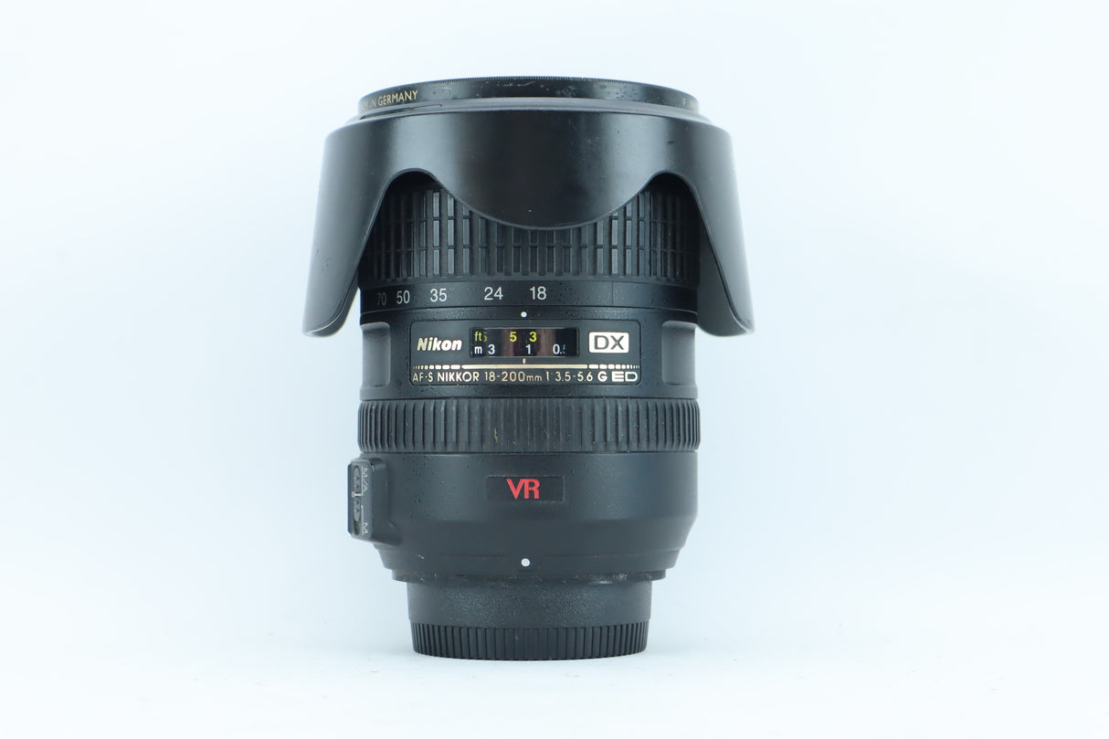 Nikon AF-S DX Nikkor 18-200mm f/3.5-5.6G ED VR