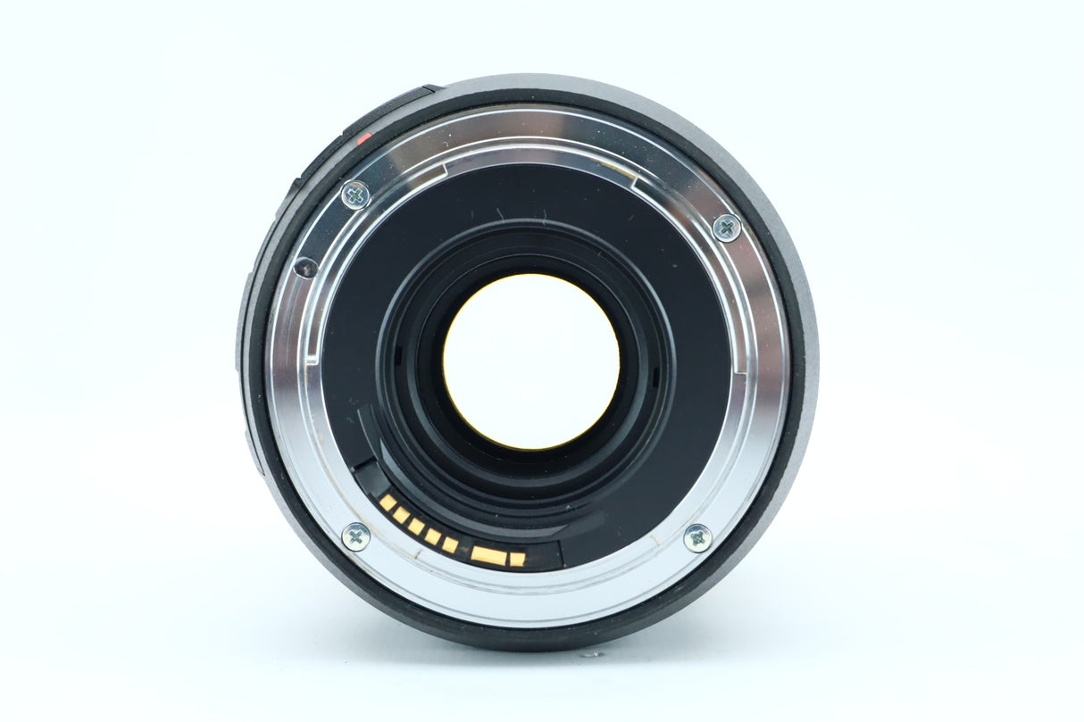 Tamron SP 90mm f/2.8 Di Macro