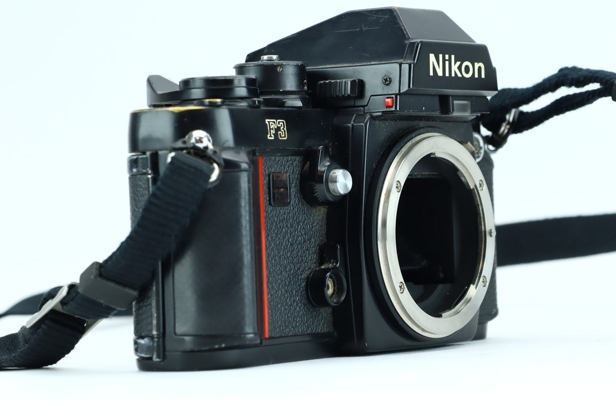 Nikon F3 – Professional 35mm SLR Film Camera