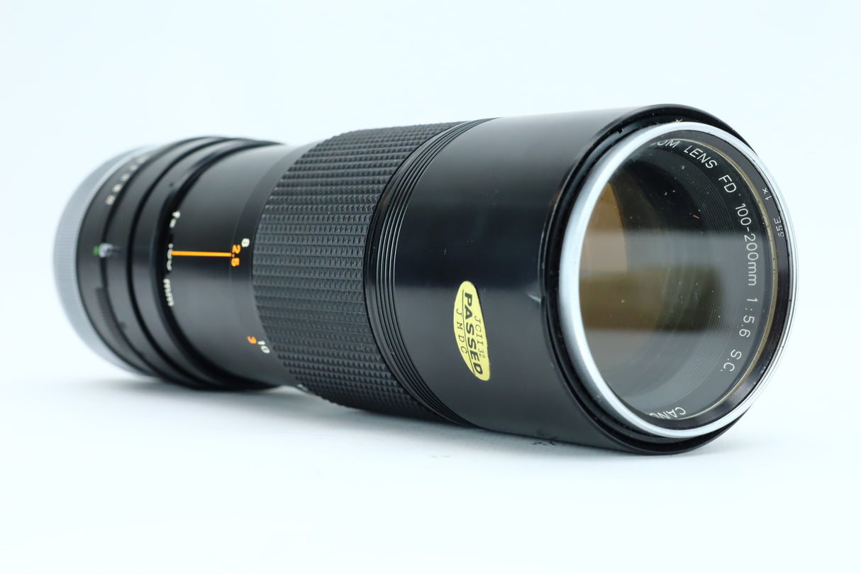 Canon Zoom Lens FD 100–200mm f/5.6 S.C.