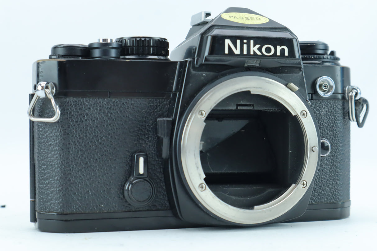 Nikon FE 35mm SLR