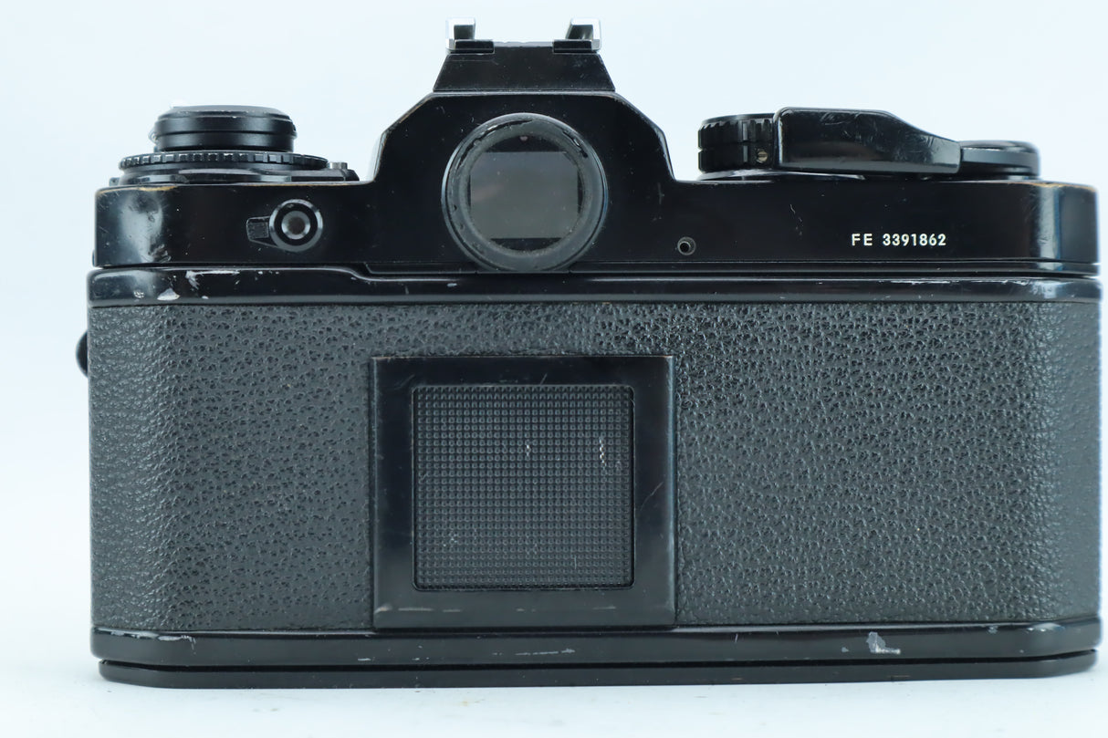 Nikon FE 35mm SLR
