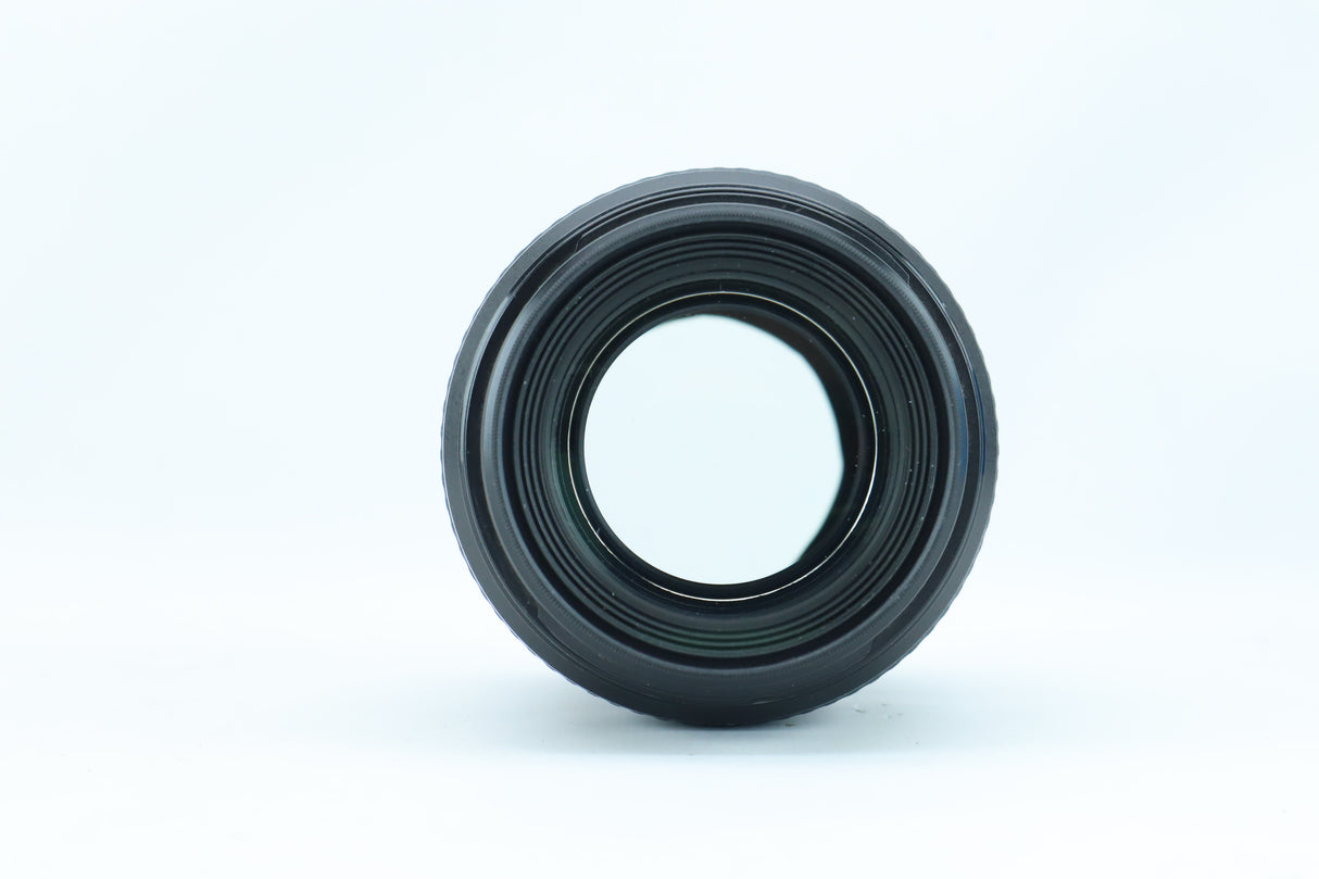 Canon EF 100mm f/2.8 Macro USM