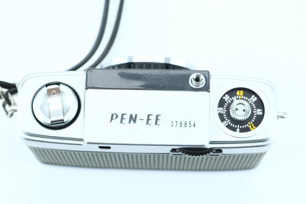 Olympus PEN EE, D.Zuiko 28mm f/3.5