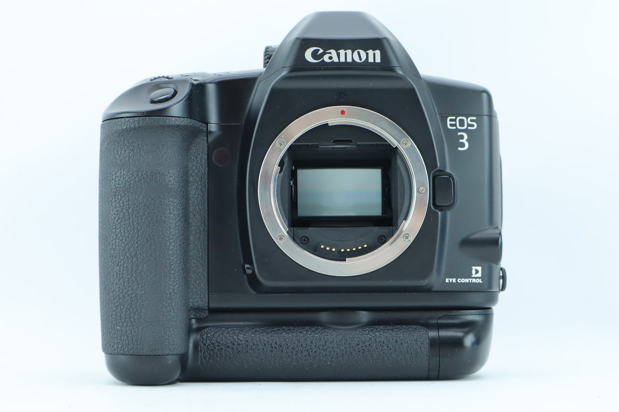 Canon EOS 3 35mm SLR