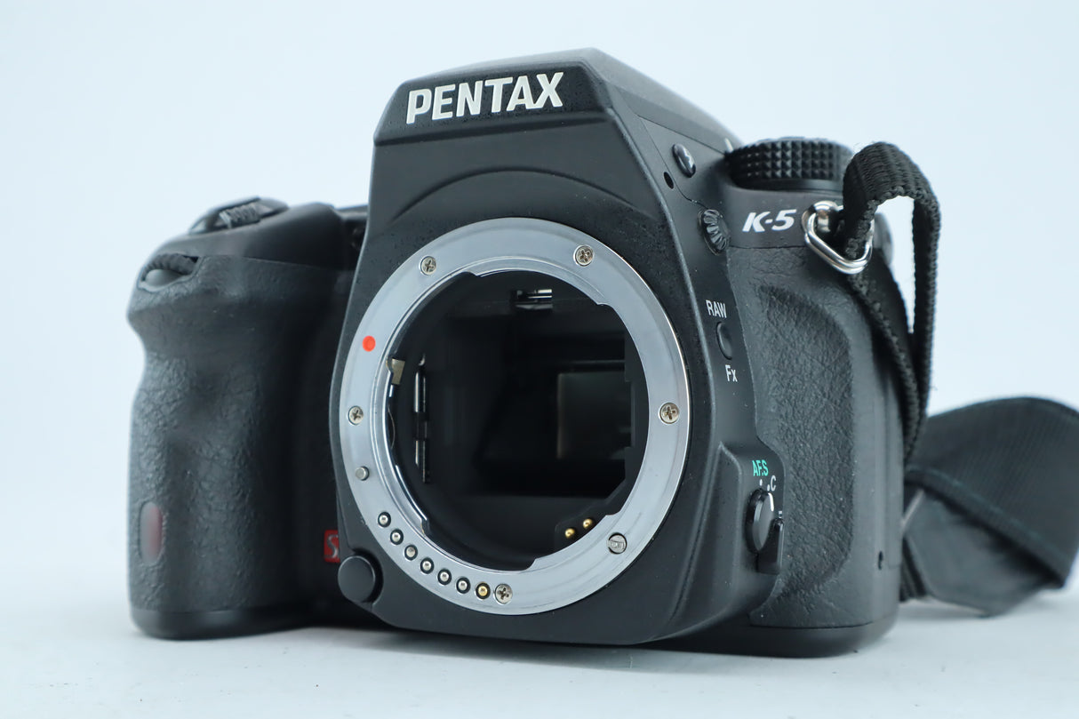 Pentax K-5