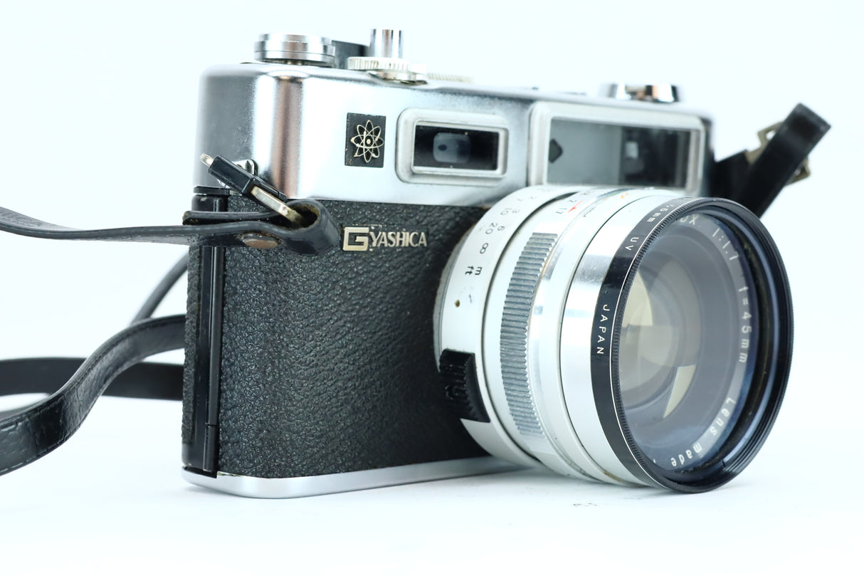 Yashica Electro 35 GS – 35mm Rangefinder Camera