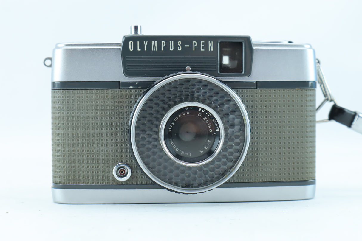 Olympus Pen EE 35mm Half-Frame Compact