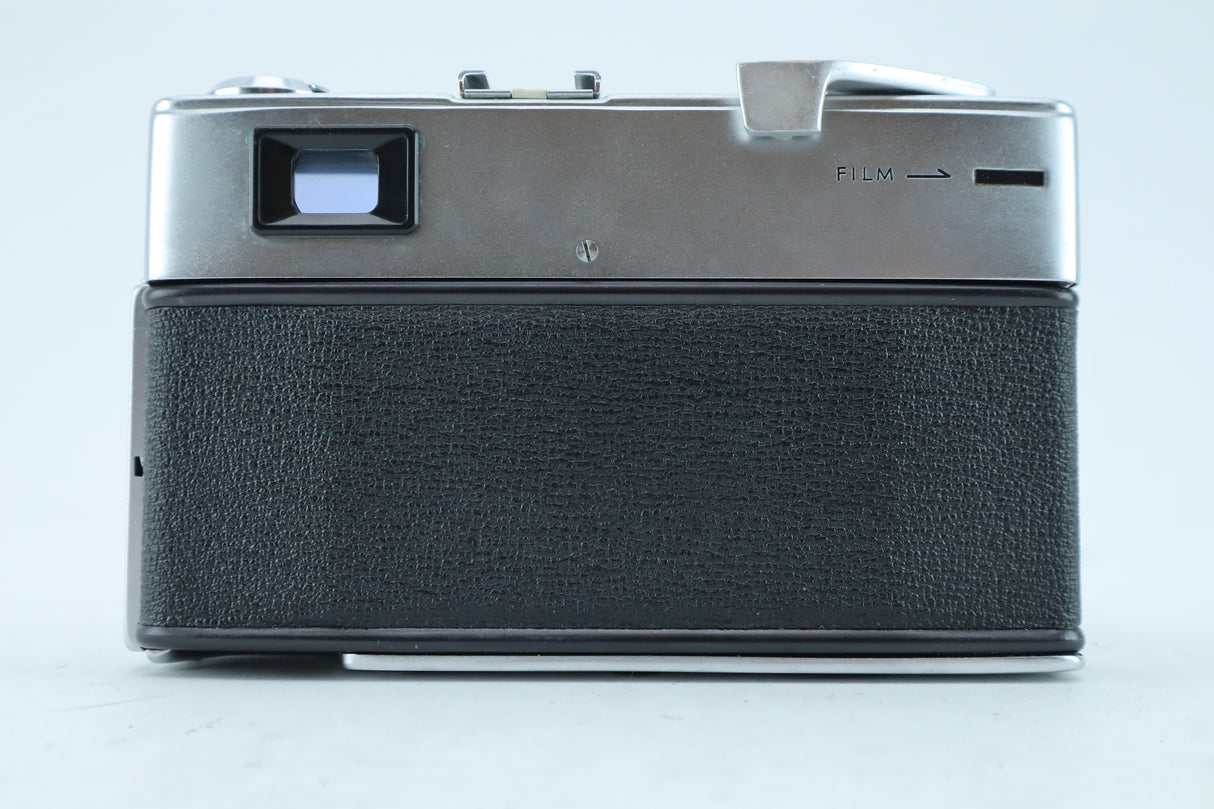 Minolta Hi-Matic 7S with rokkor-PF 1,8/45mm