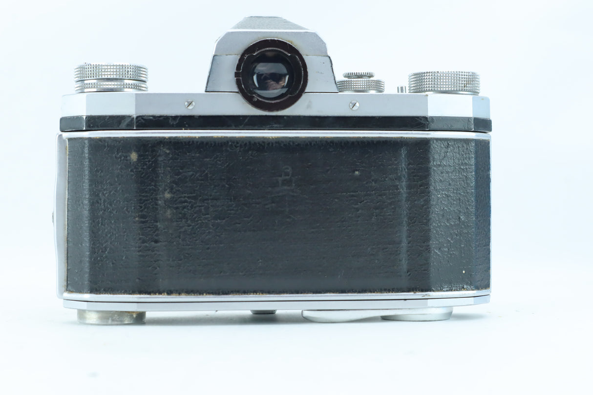 Praktica IV 35mm SLR