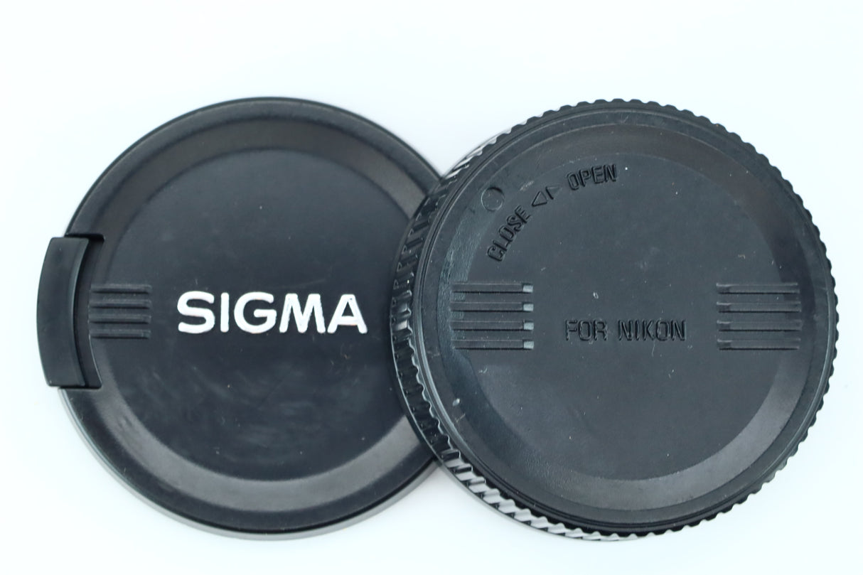 Sigma 70–300mm f/4–5.6 DG Macro