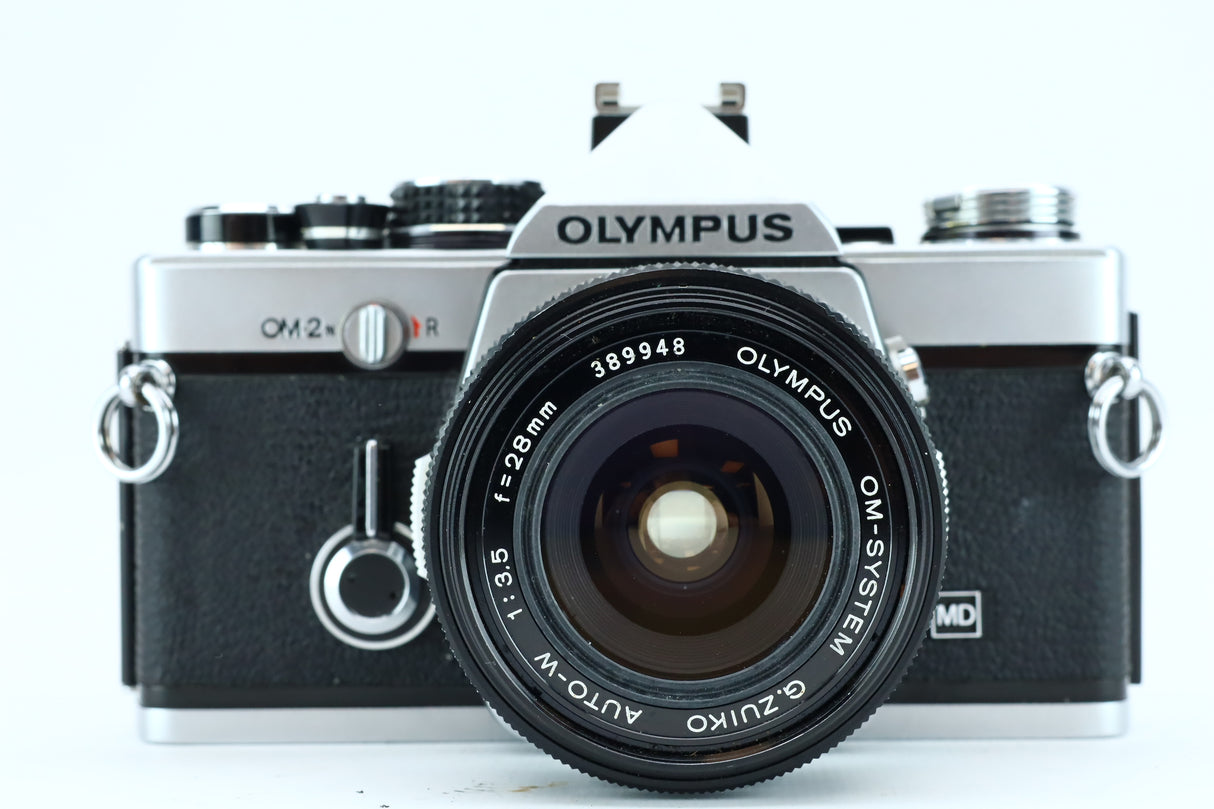 Olympus OM-2N + 28mm