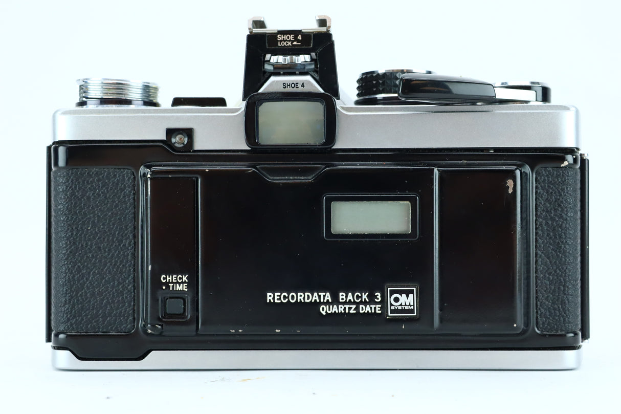 Olympus OM-2N + 28mm