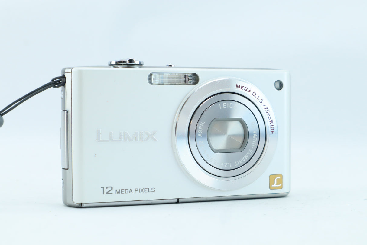 Panasonic Lumix DMC-FX40