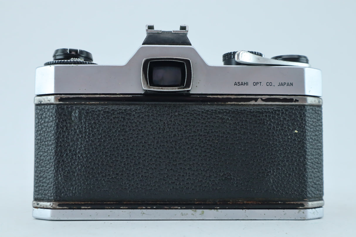 Pentax spotmatic F with RMC tikona 135mm 2,8