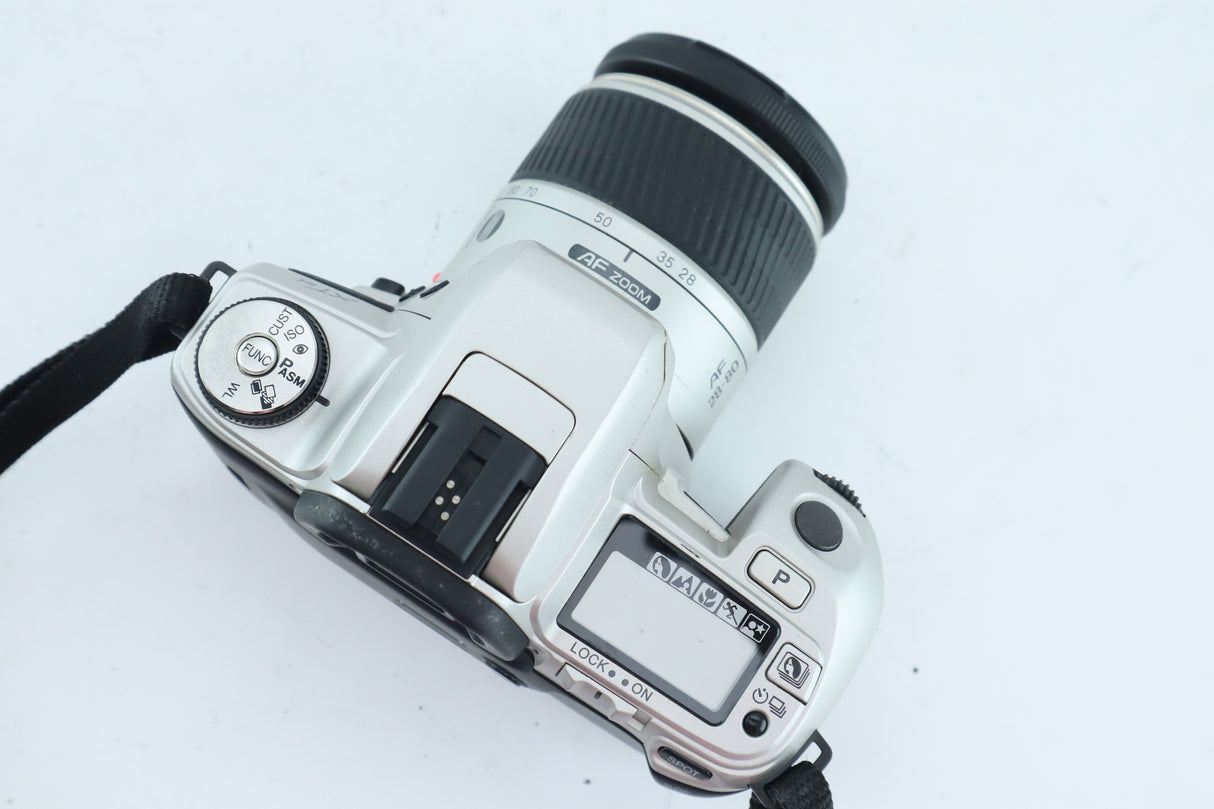 Minolta XTsi with AF zoom 28-80mm 3,5-5,6